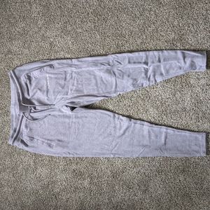 Alphalete light grey joggers. Size Large